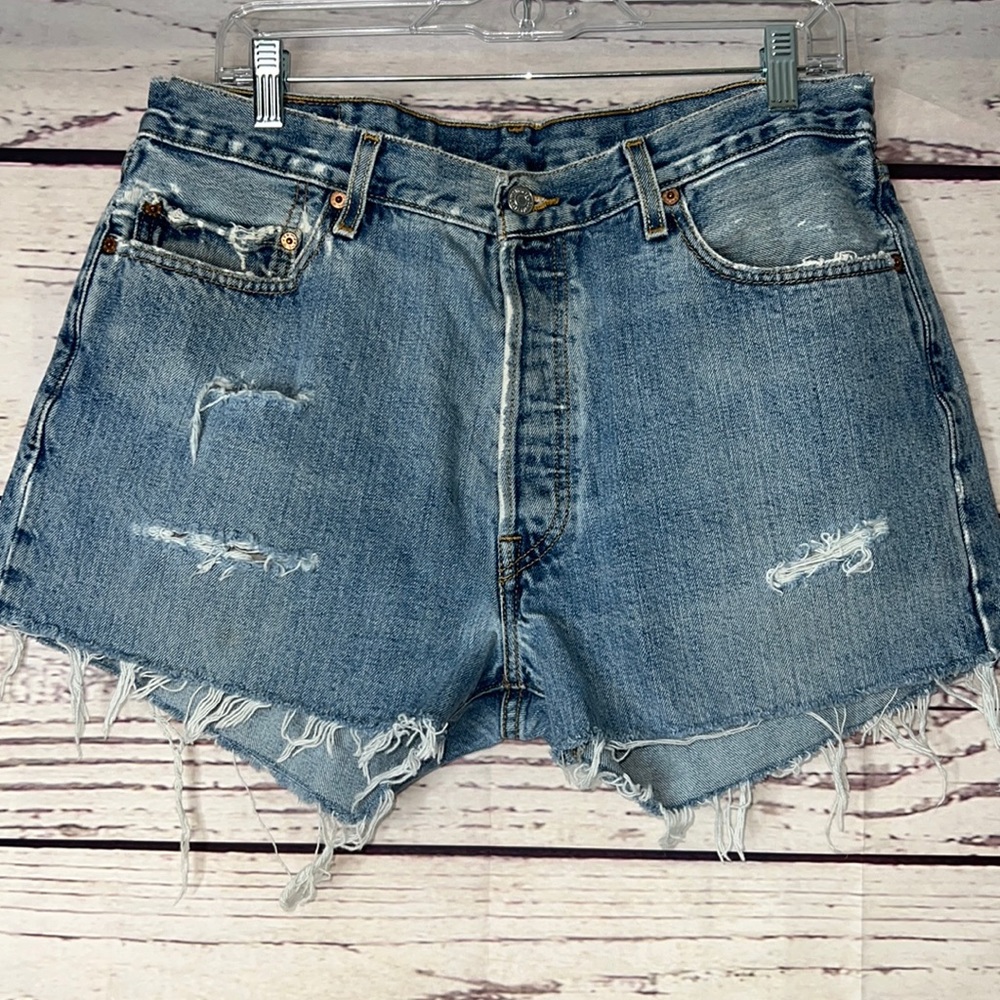 Levi’s 501 XX distressed shorts